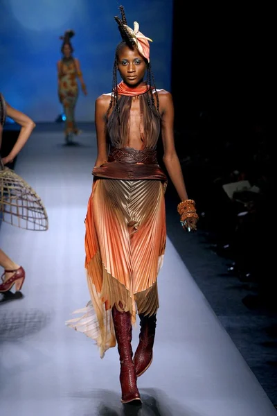Look 21